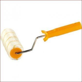  Валик STAYER "MASTER" GIRPAINT ПОЛИАКРИЛ малярный в сборе, ворс 10мм, бюгель 6мм, 30х100мм 